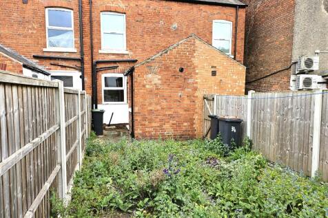 BACK GARDEN