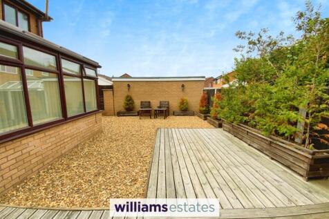 decked patio