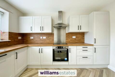 fitted kitchen