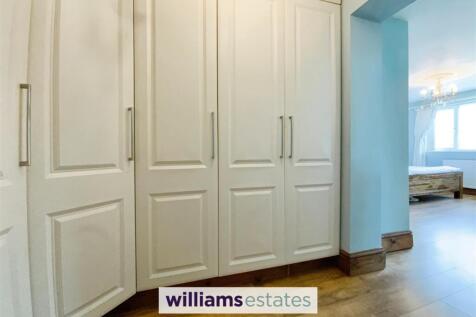 master wardrobes