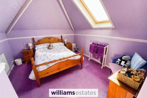 loft bedroom 3