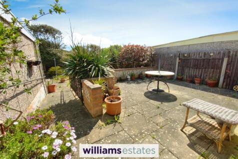 top patio area