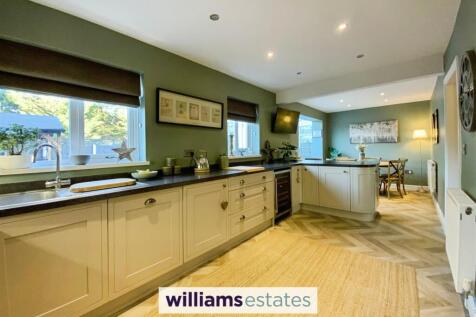 open plan kitchen diner
