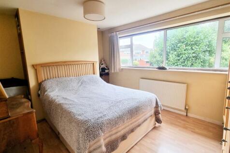 Bedroom two.jpg