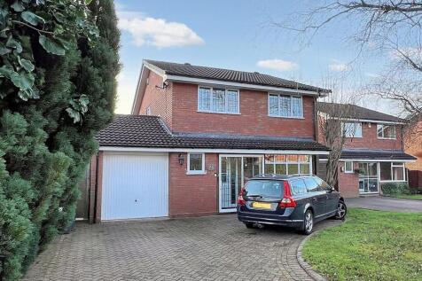 Lowercroft Way 24  7x5.jpg