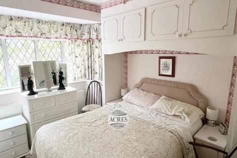 new bedroom.jpg