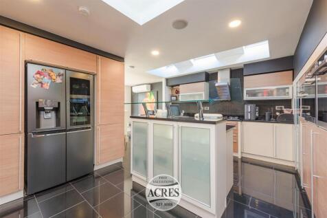 Thornhill (26) (Large).jpg