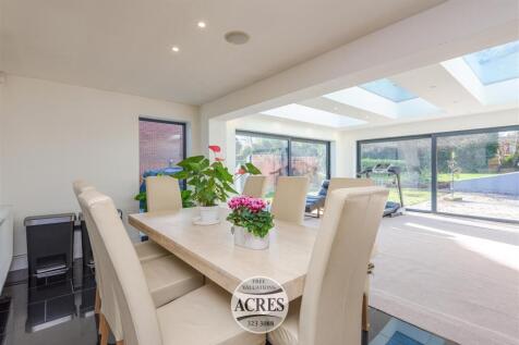 Thornhill (29) (Large).jpg