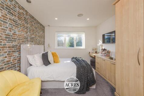 Thornhill (52) (Large).jpg