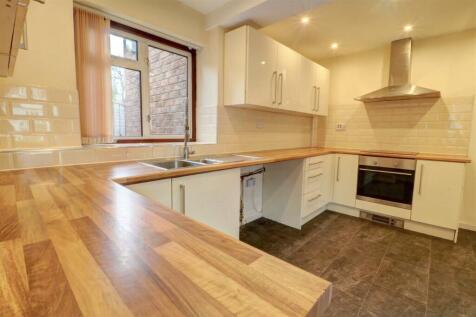 kitchen 1.jpg