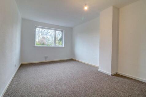 bedroom one.jpg