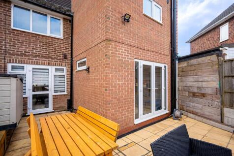 Pomeroy Road 140-17.jpg
