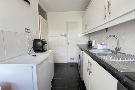 IMG_3619 (Large).JPG