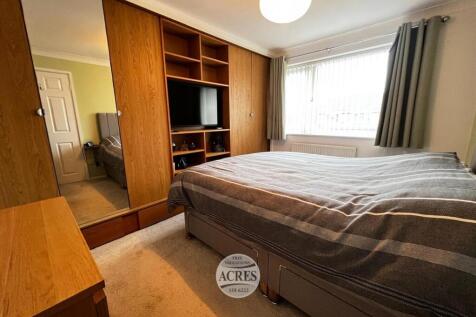 UJHF6150 (Large).jpg