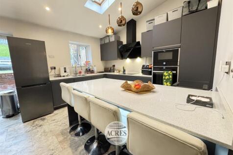 IMG_7130 (Large).jpg