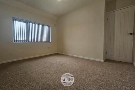 KUCN9440 (Large).jpg