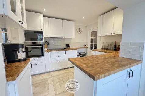 IMG_8540 (Large).jpg