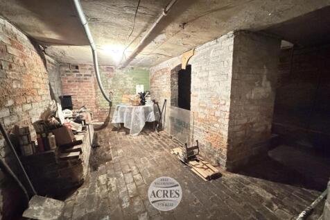 IMG_9868 (Large).jpg