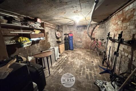 IMG_9862 (Large).jpg