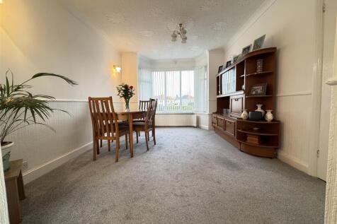 IMG_1104 (Large).JPG