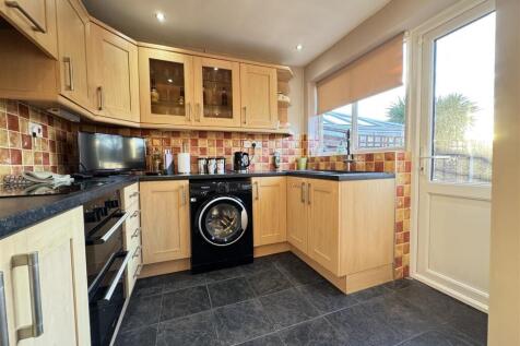 IMG_1069 (Large).JPG