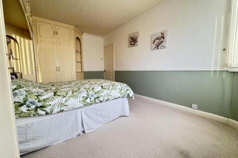 IMG_0960 (Large).JPG