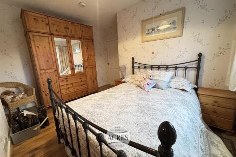 IMG_3490 (Large).jpg