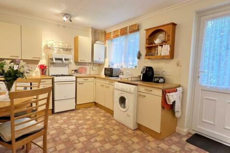 Kitchen A.jpg