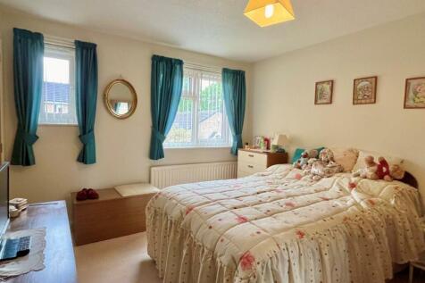 Bedroom One.jpg