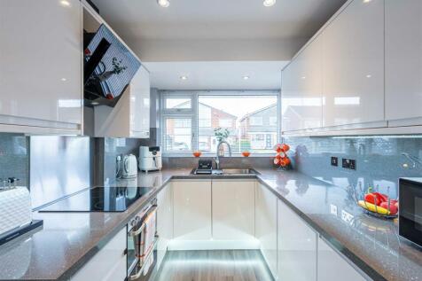 Cater Drive 6-6.jpg