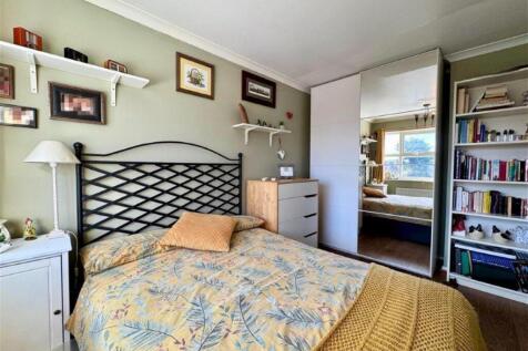 Bedroom 3.jpg