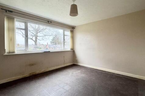 Bedroom..jpg