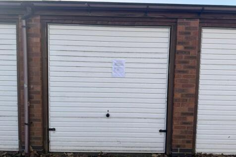 Garage.jpeg