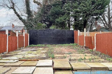 Garden 3 (2).jpg