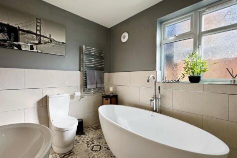 Comprehensive Bathroom