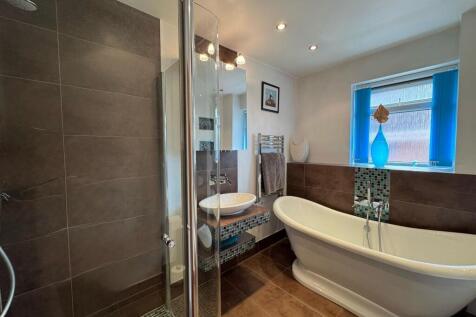 Comprehensive Bathroom