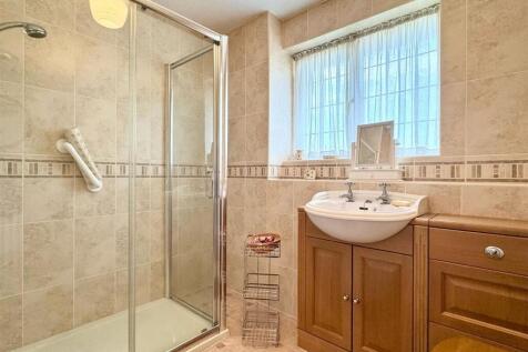 Shower room.jpg