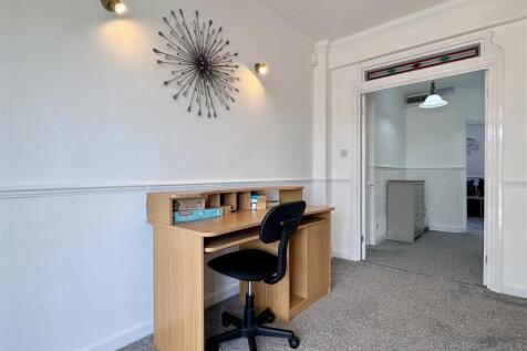 Office (2).jpeg