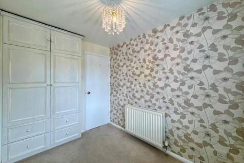 Bedroom 2 (1).jpg