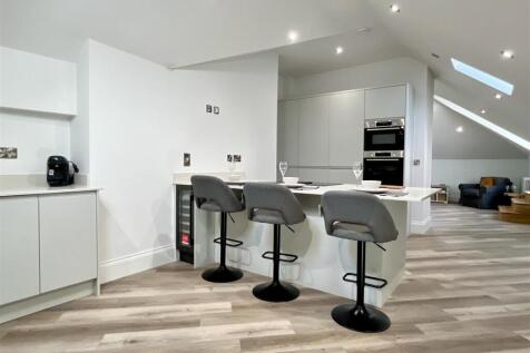 Kitchen (1).jpeg