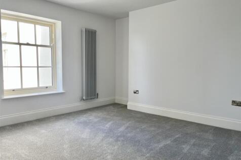 Bedroom 3 (1).jpeg
