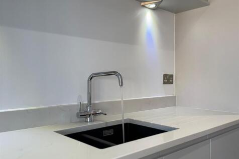 Kitchen sink.jpg