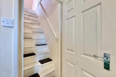 Stairs to loft.jpg