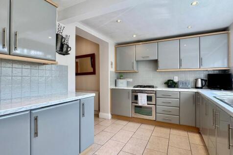 Kitchen to Breakfast Area.jpg