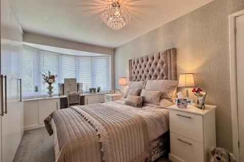Bed 1 (1).jpg