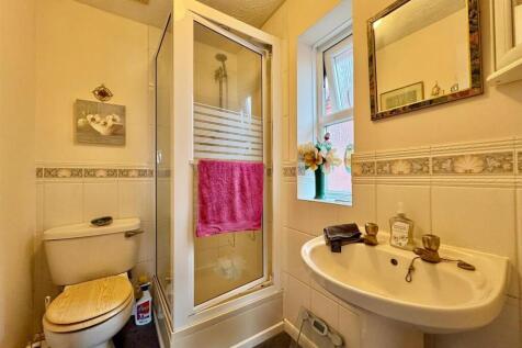 Ensuite.jpg