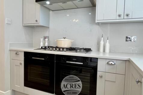 Kitchen (2).jpg
