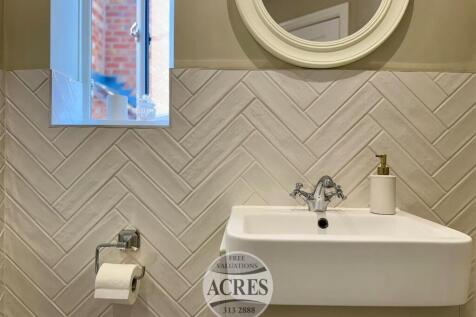Master ensuite (2).jpg