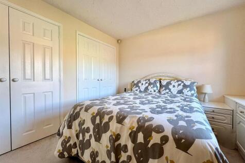 Bed 1 (2).jpg