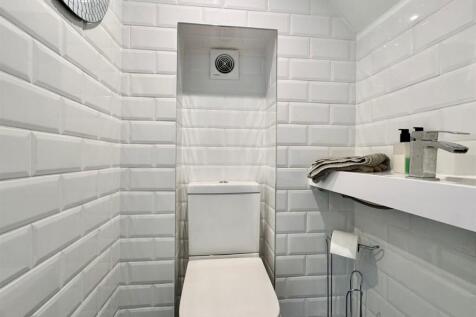 Downstairs W.C (1).jpg